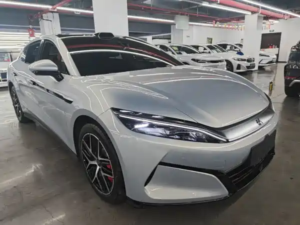 BYD Han L 2025