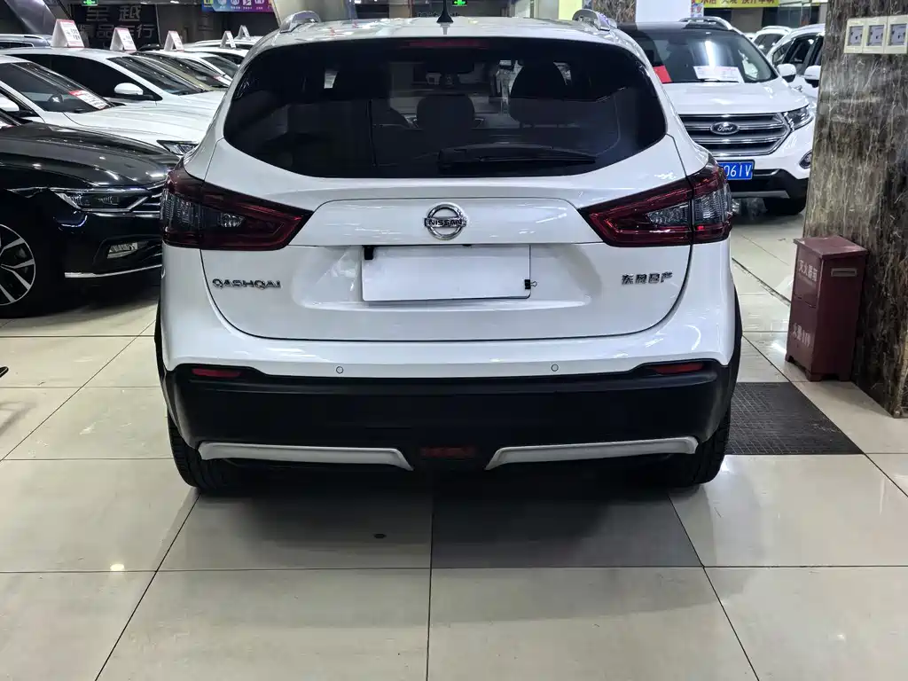 Nissan Qashqai 2022 — фото 11