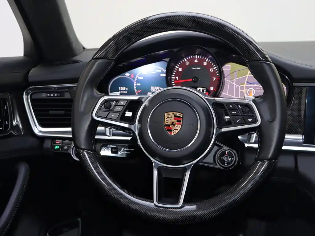 Porsche Panamera 2018 — фото 9