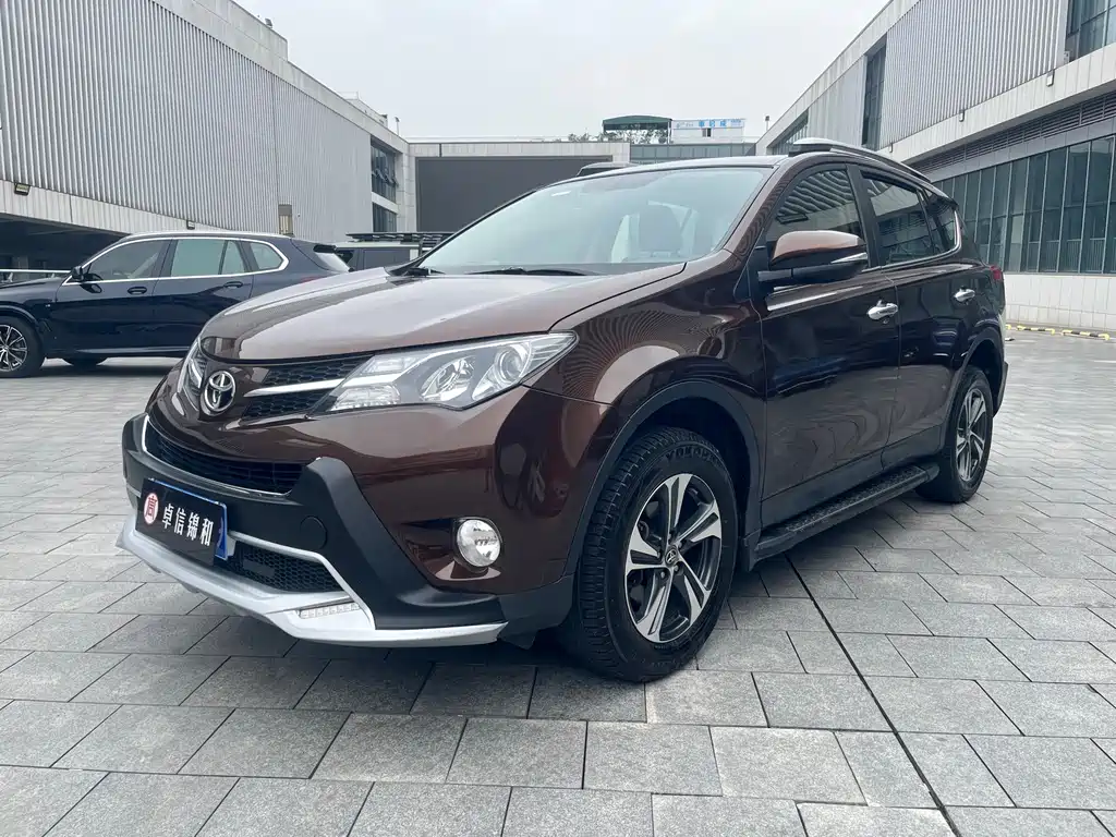 Toyota RAV4 2016