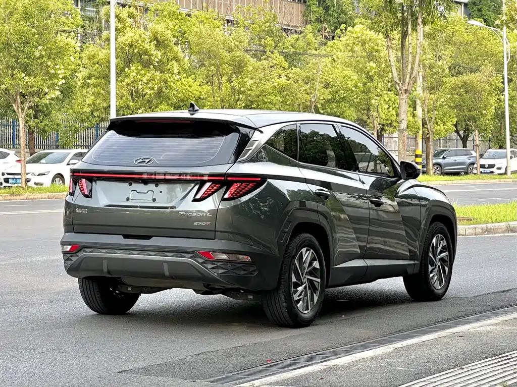 Hyundai Tucson 2022 — фото 6