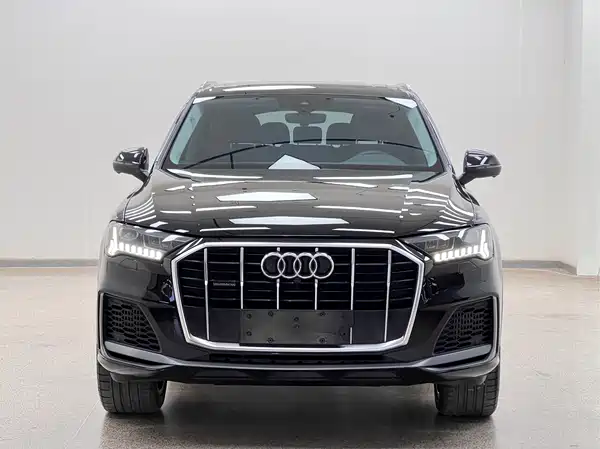 Audi Q7 2021
