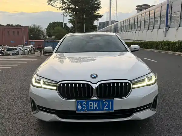BMW 5 Series 2022