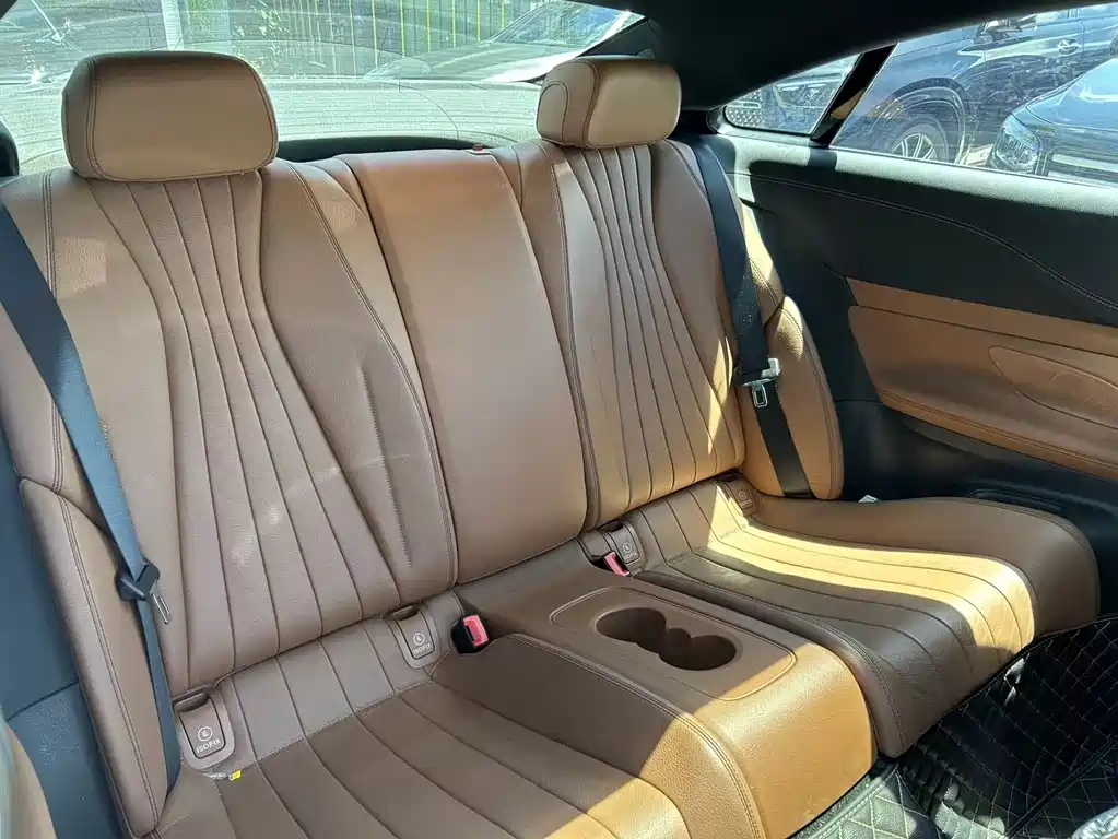 Mercedes-Benz E-Class 2020 — фото 14