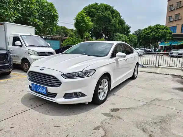 Ford Mondeo 2015