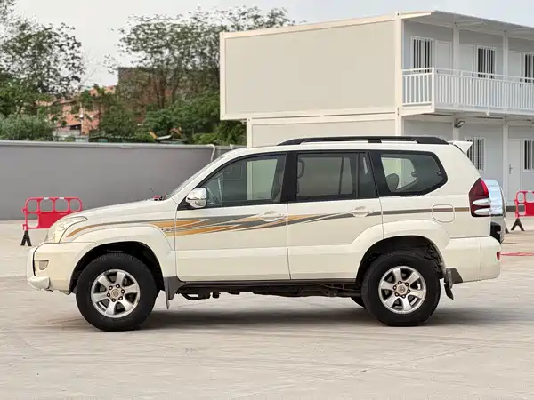 Toyota Prado 2005