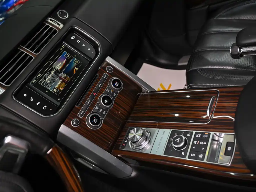 Land Rover Range Rover 2017 — фото 12