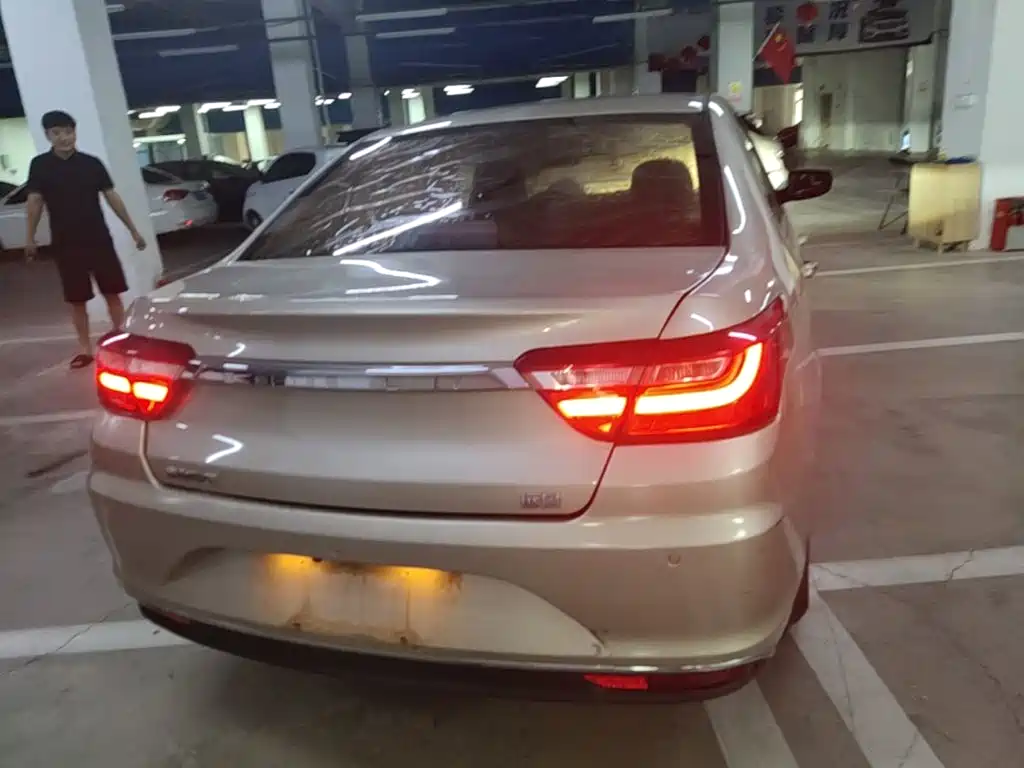 Geely Vision 2018 — фото 6