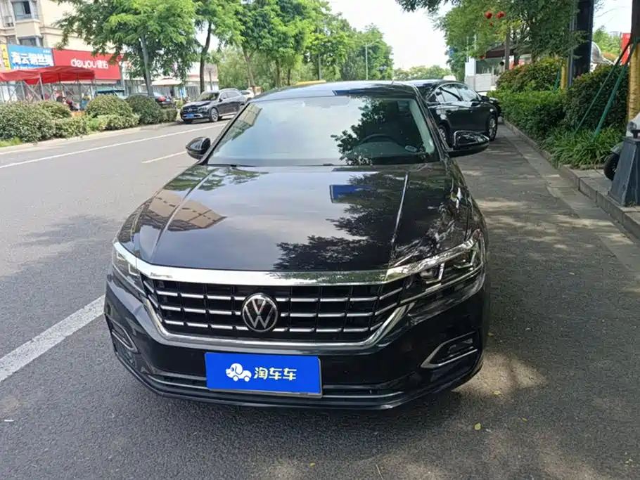Volkswagen Passat 2019 — фото 2