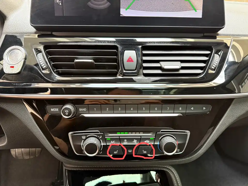 BMW 1 Series 2023 — фото 14