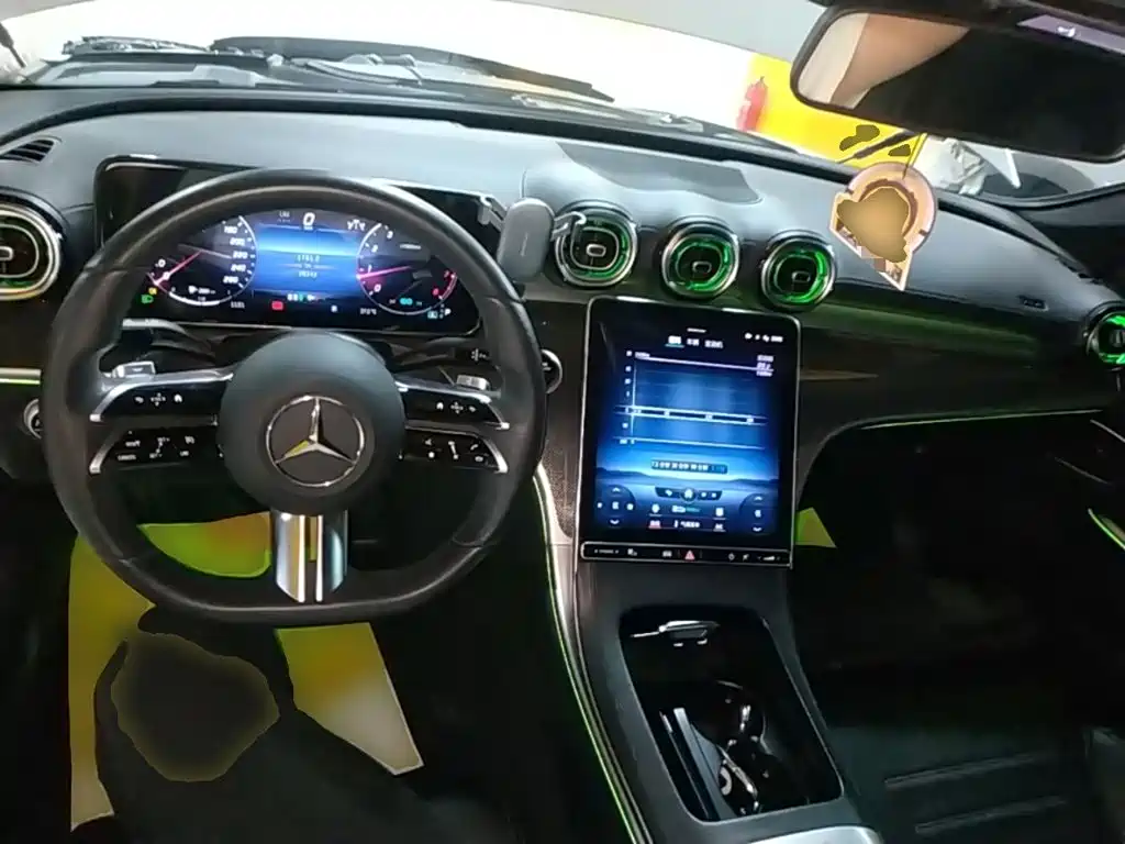 Mercedes-Benz C-Class 2022 — фото 10