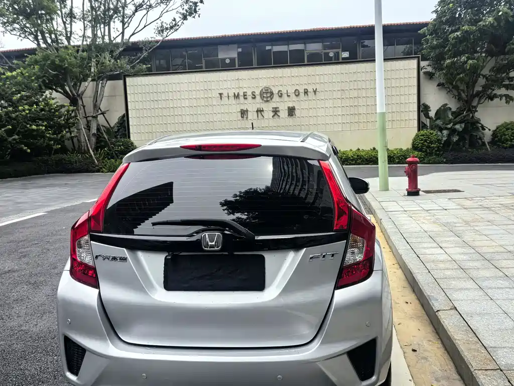 Honda Fit 2015