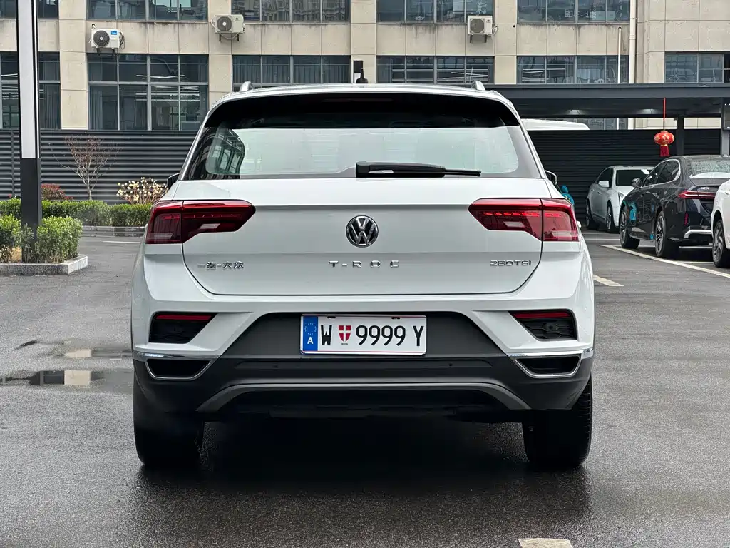 Volkswagen T-Roc 2020 — фото 6