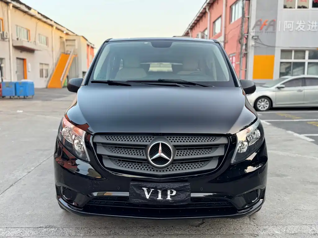 Mercedes-Benz Vito 2018 — фото 13