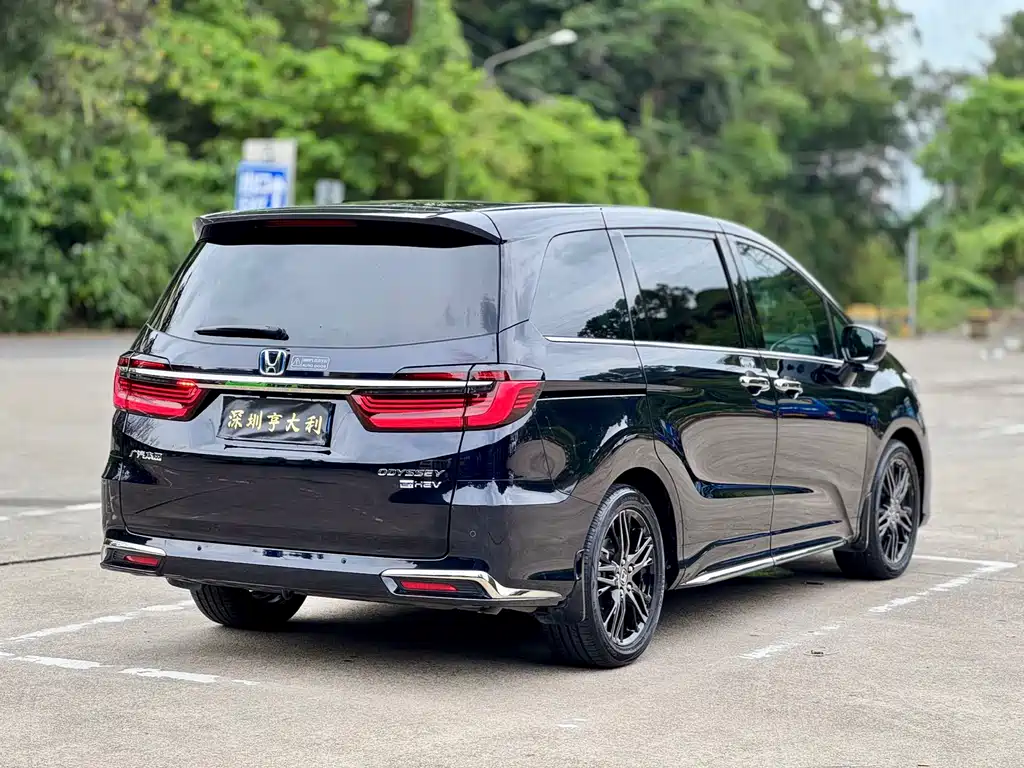 Honda Odyssey 2022 — фото 16