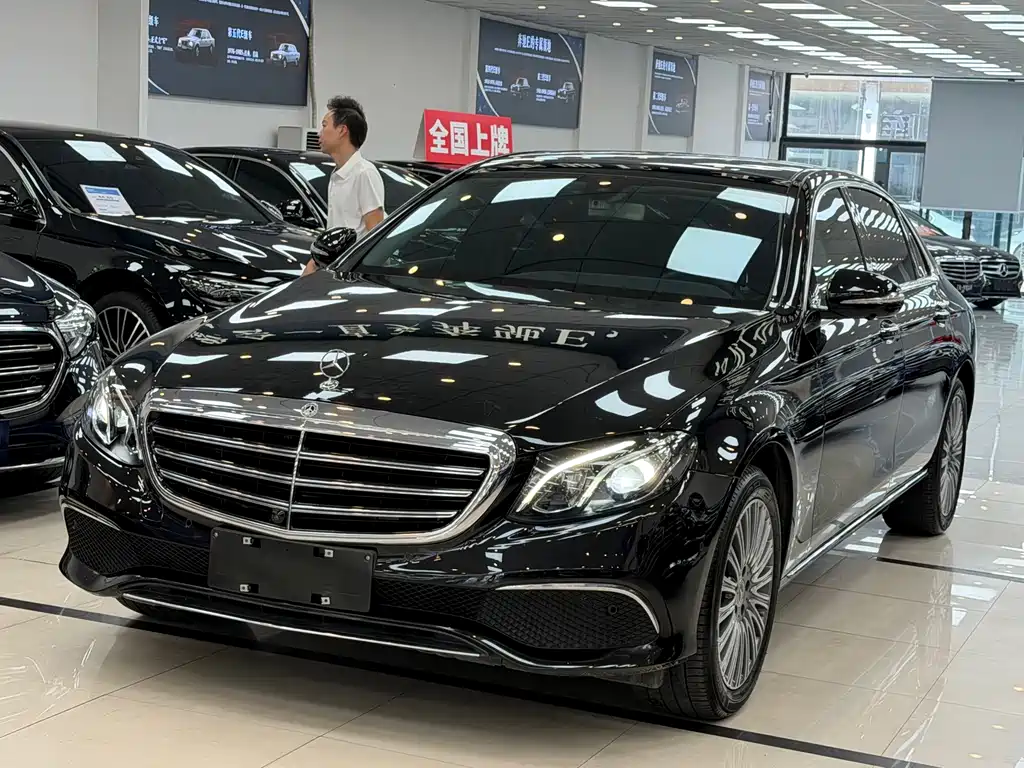 Mercedes-Benz E-Class 2020 — фото 3
