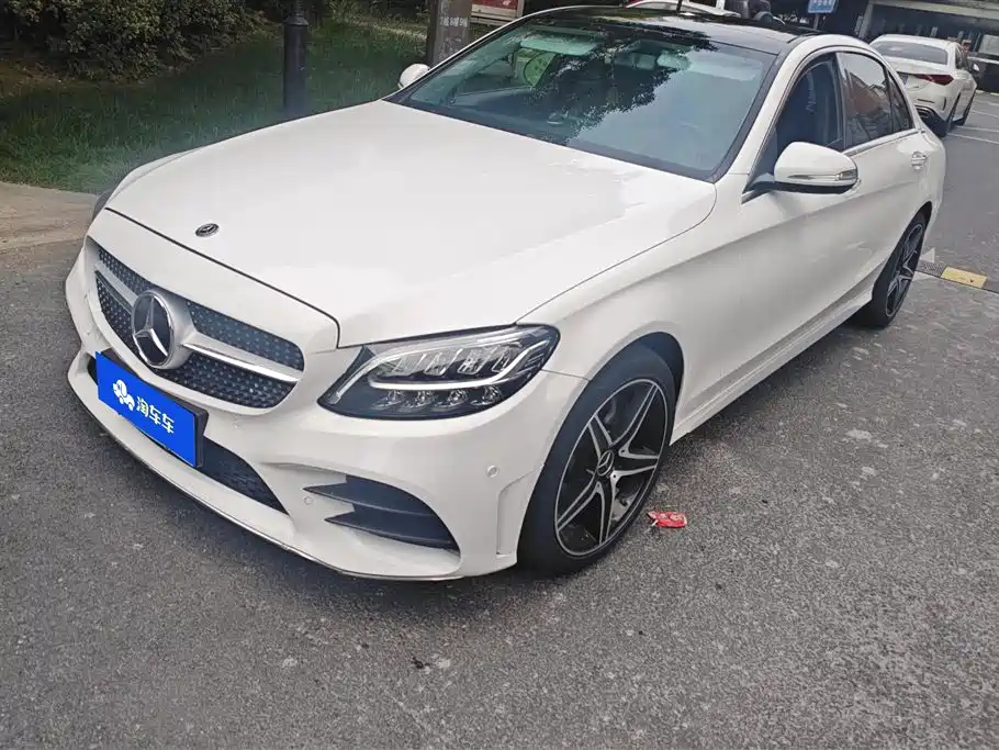 Mercedes-Benz C-Class 2019 — фото 1