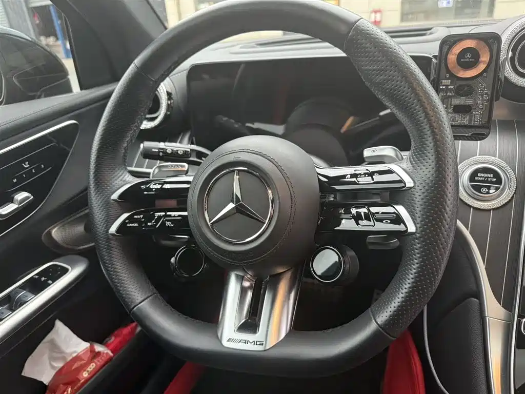 Mercedes-Benz GLC AMG 2025