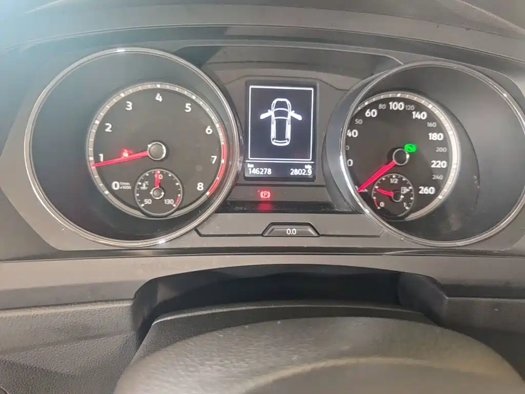 Volkswagen Tiguan L 2018 — фото 12