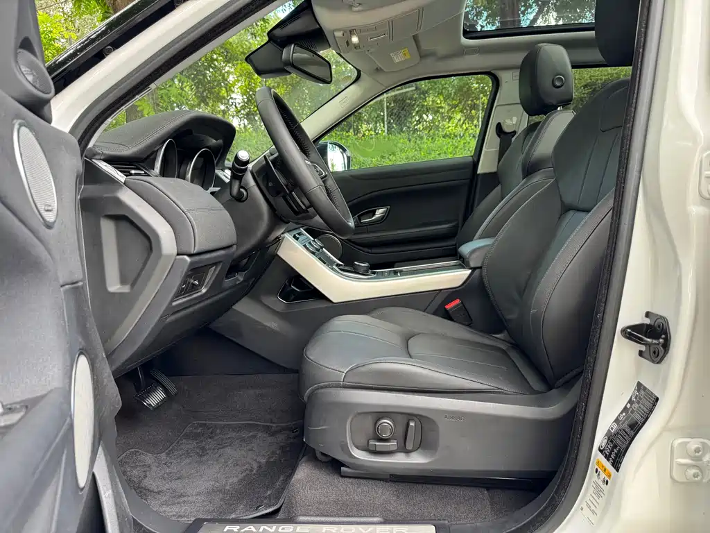 Land Rover Range Rover Evoque 2019 — фото 9