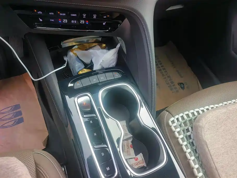 Buick Envision Plus 2021 — фото 16