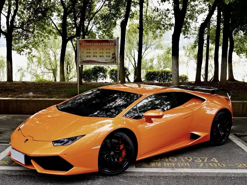 Lamborghini Huracán 2014