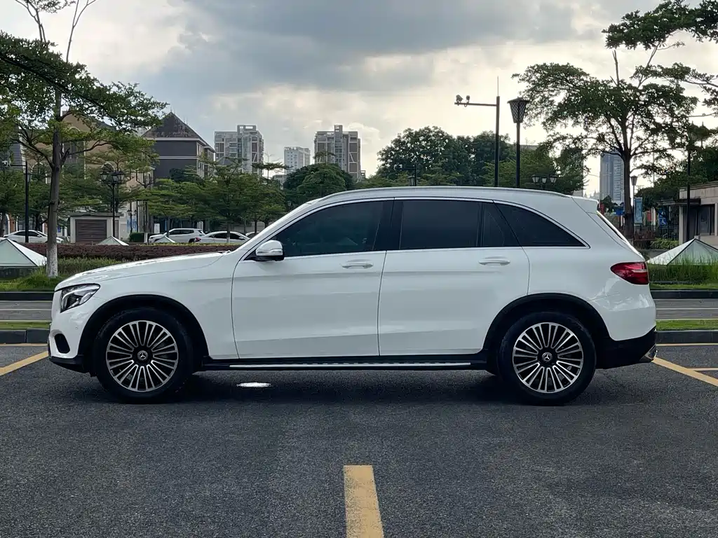 Mercedes-Benz GLC 2019
