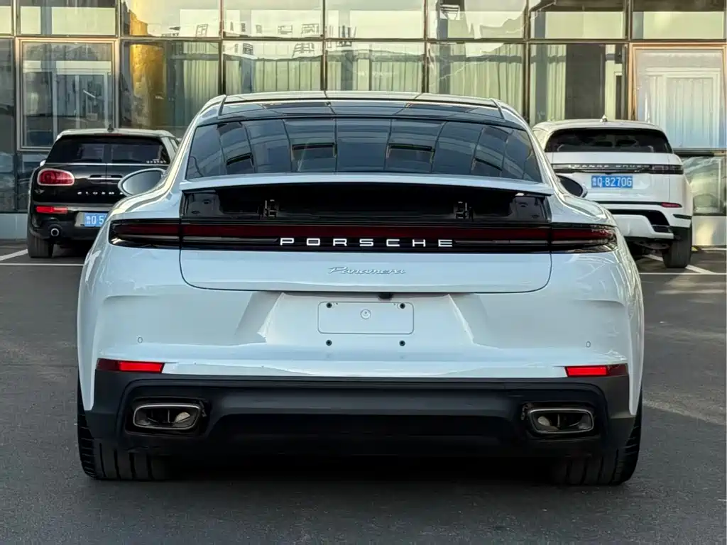 Porsche Panamera 2026 — фото 20