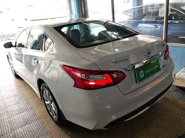 Nissan Teana 2016