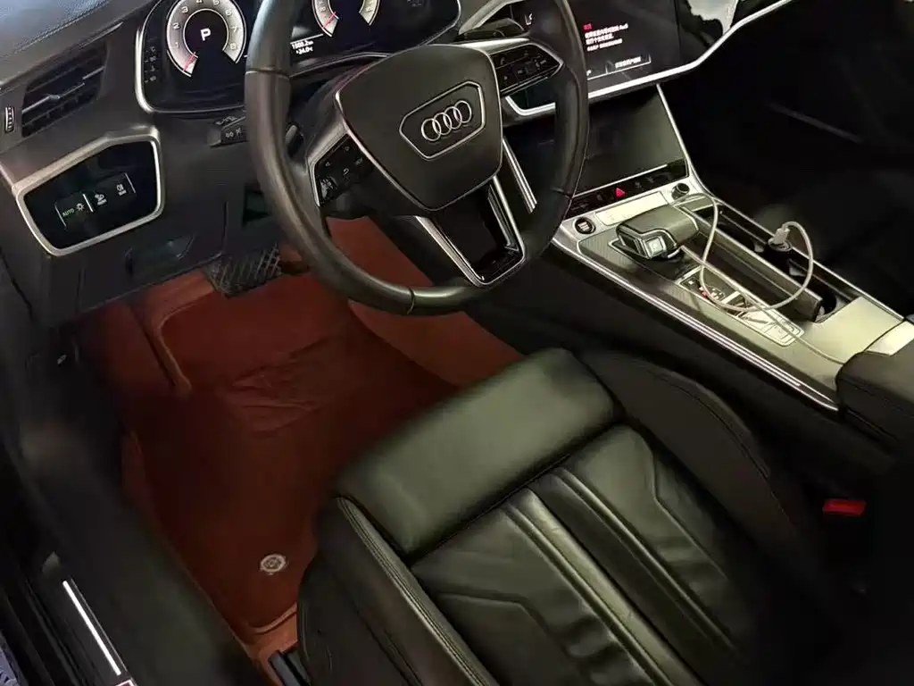 Audi A7 2023 — фото 8