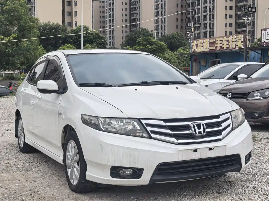 Honda City Classic 2015 — фото 3
