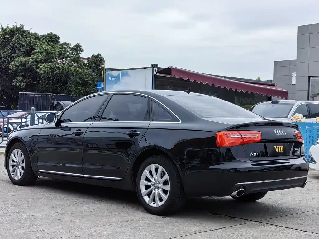 Audi A6L 2015 — фото 7