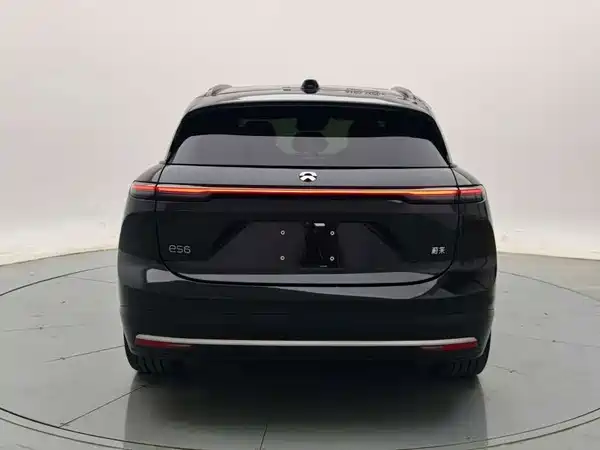 NIO ES6 2025