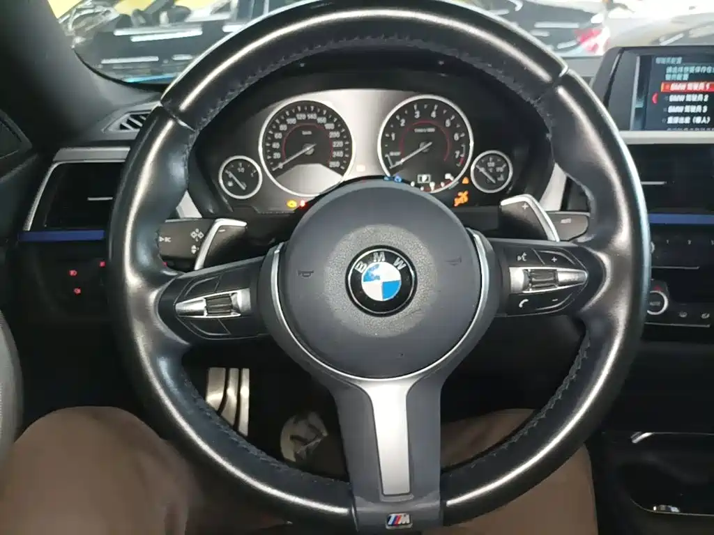 BMW 4 Series 2019 — фото 11