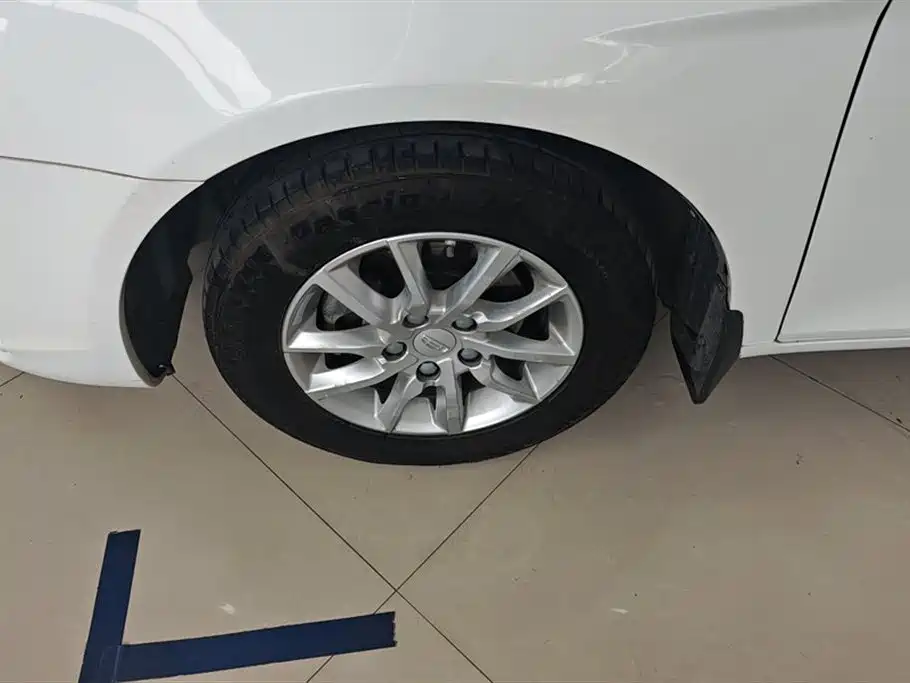 Geely Emgrand 2020