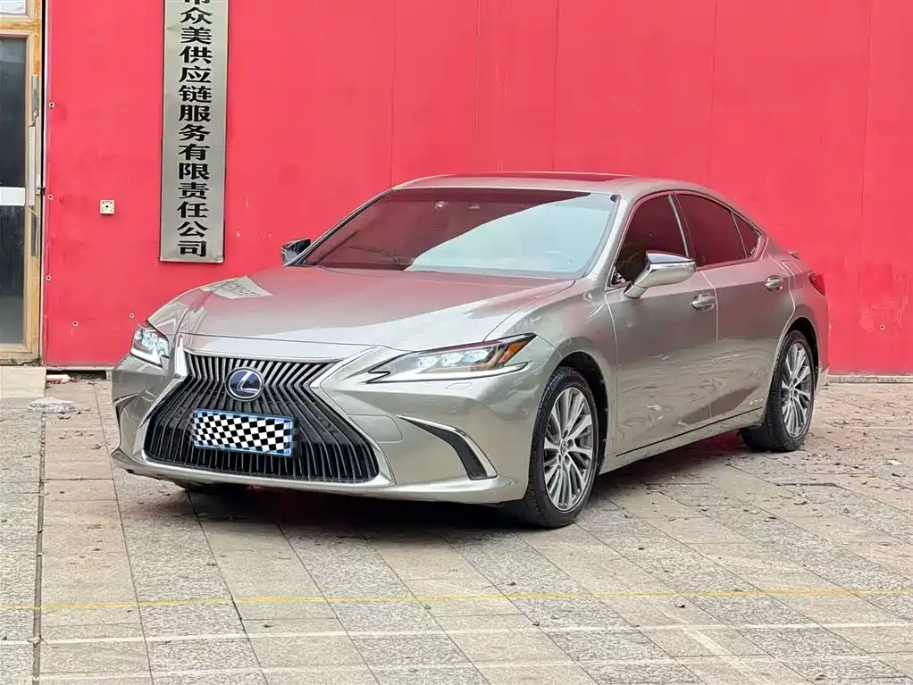 Lexus ES 2021 — фото 3