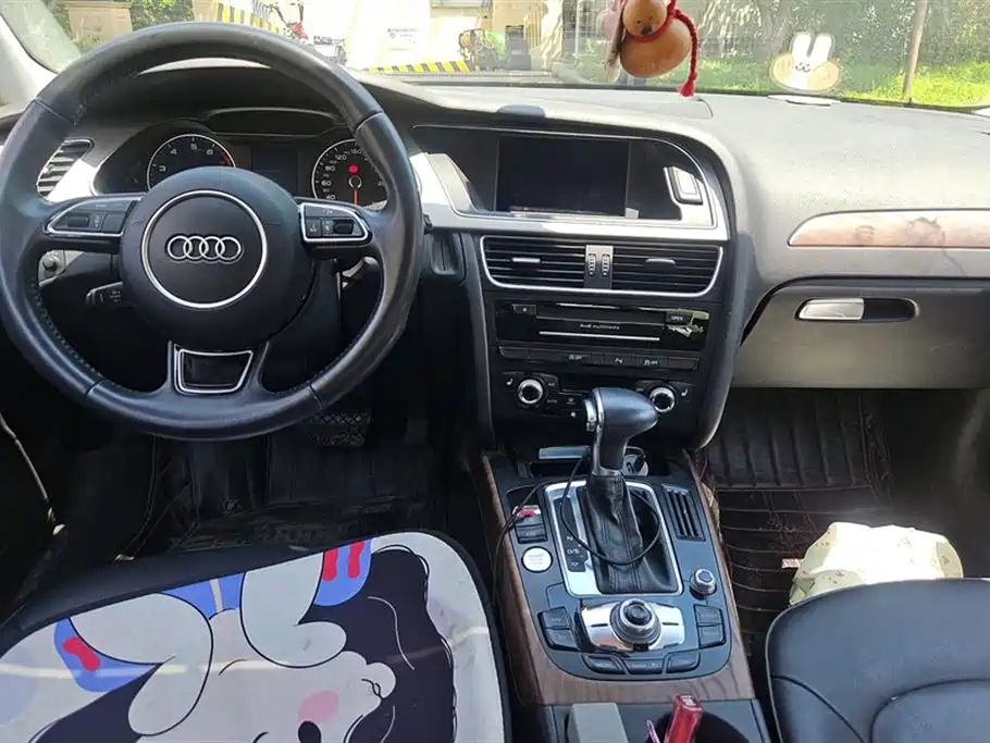 Audi A4L 2014 — фото 12