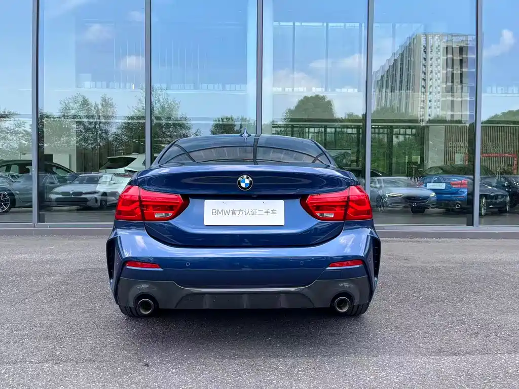 BMW 1 Series 2021