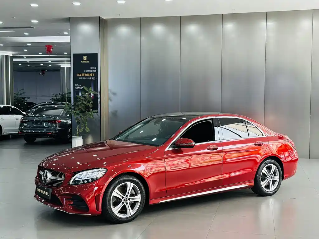 Mercedes-Benz C-Class 2021