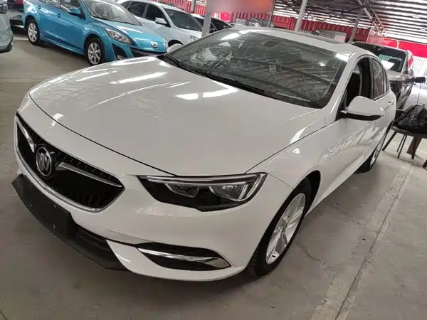 Buick Regal 2018