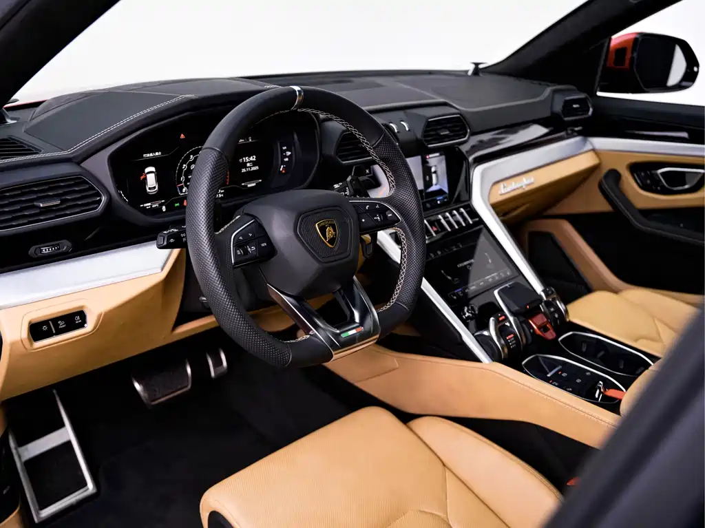 Lamborghini Urus 2023 — фото 12