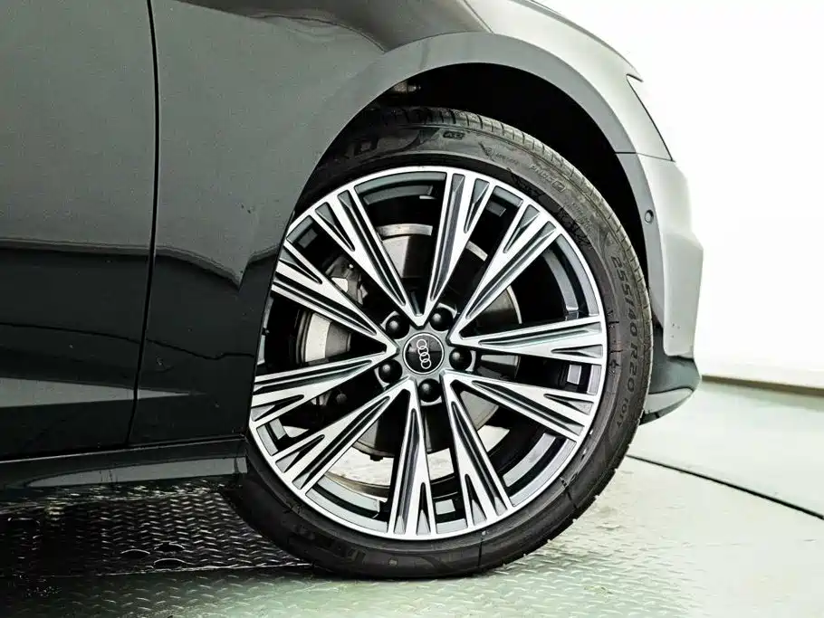 Audi A6L 2023 — фото 5