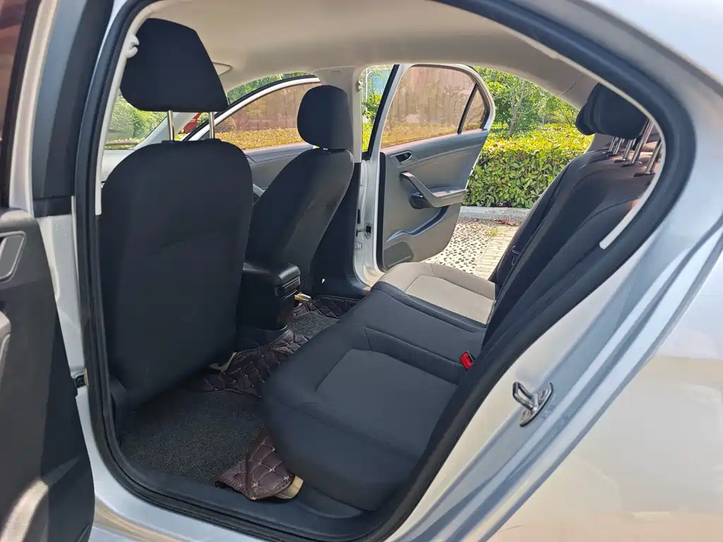 Volkswagen Jetta 2014