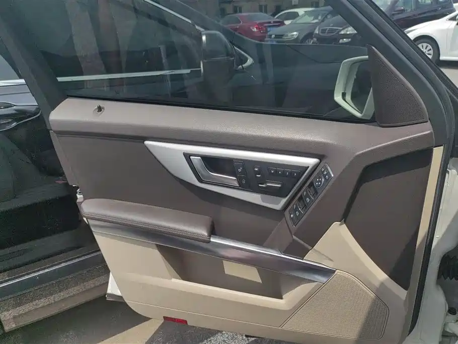 Mercedes-Benz GLK-Class 2013