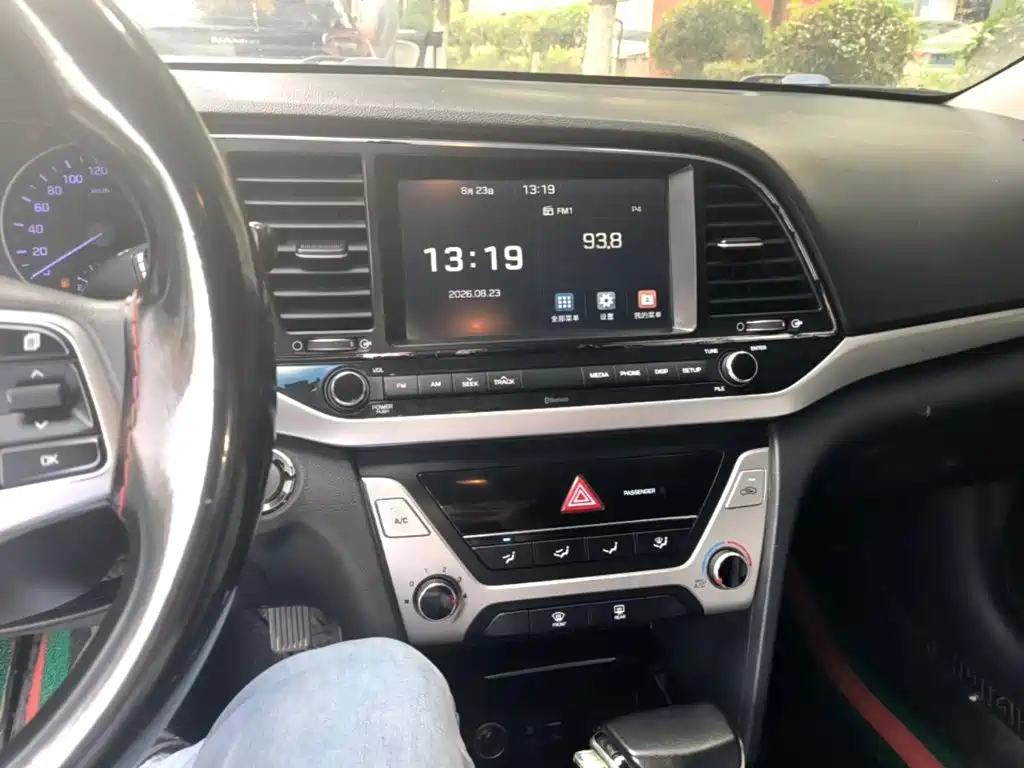 Hyundai Celesta 2016 — фото 13