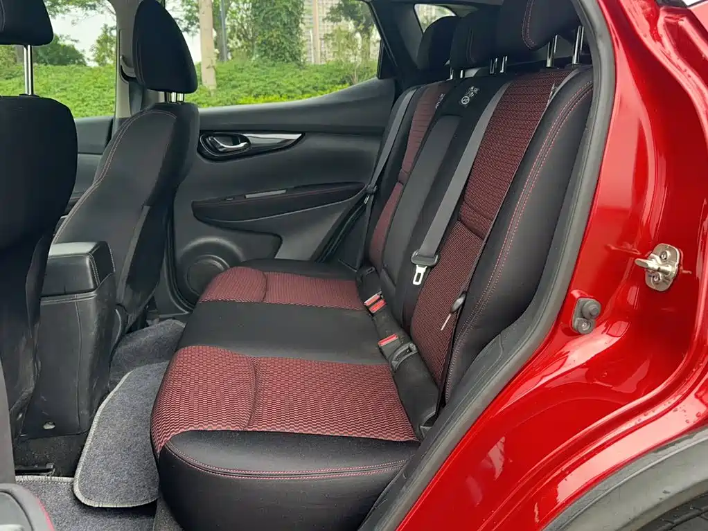 Nissan Qashqai 2017 — фото 13