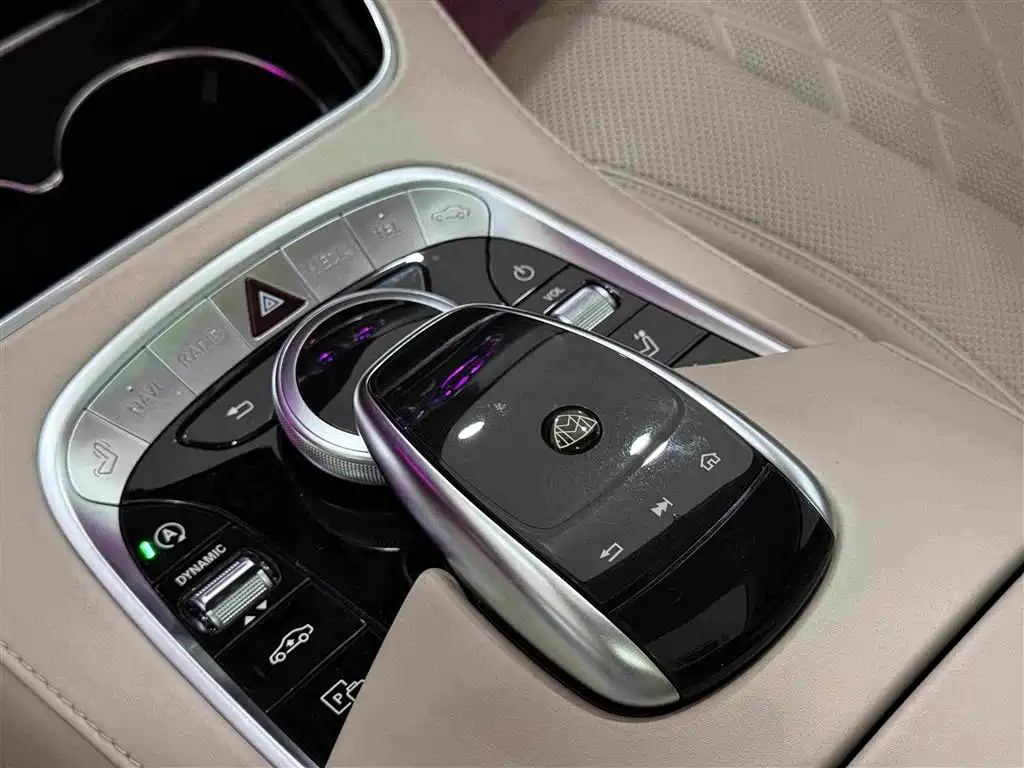 Mercedes-Benz Maybach S-Class 2018 — фото 16