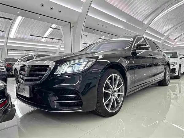 Mercedes-Benz S-Class 2020