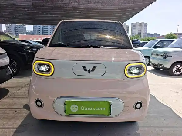 Wuling Hongguang MINIEV 2025