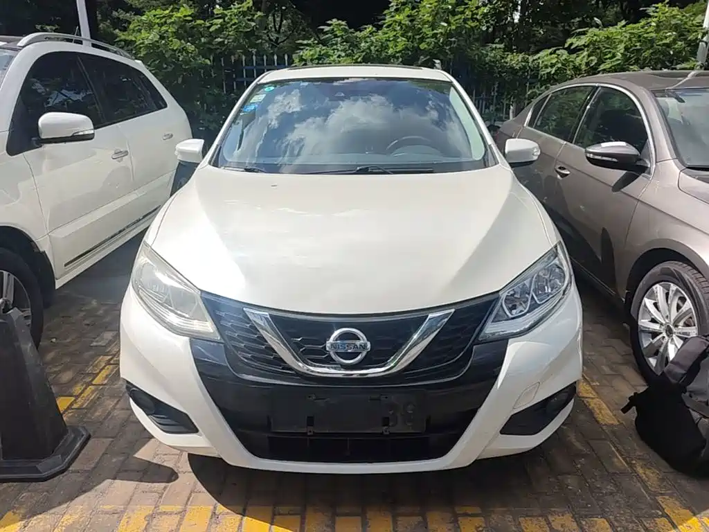 Nissan Tiida 2018